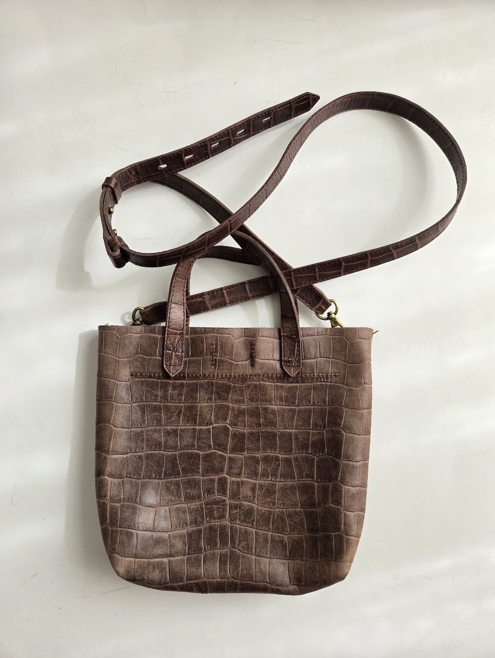 Madewell | Transport Crossbody Tote Bag - Picture 3 of 12